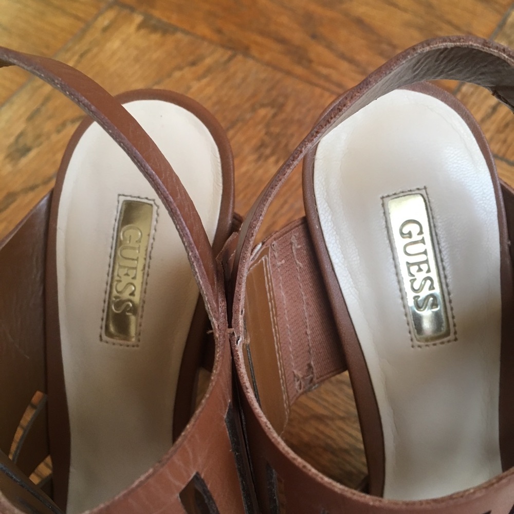 Guess Leather Brown Heels - Picture 4 of 6